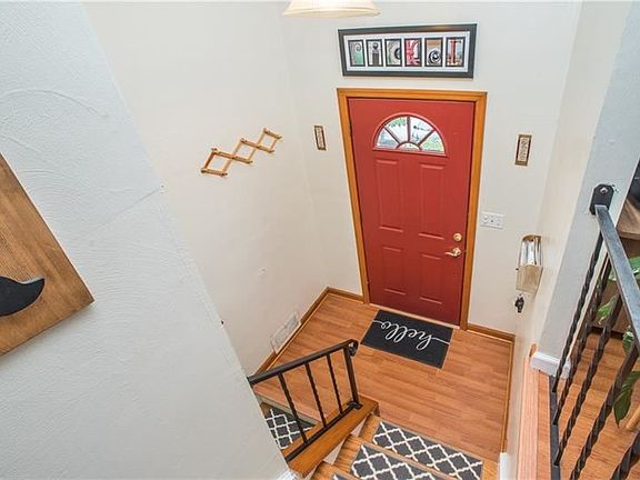 4th image of 173 Barthwood Dr