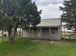 422 1st St, Upton, WY 82730