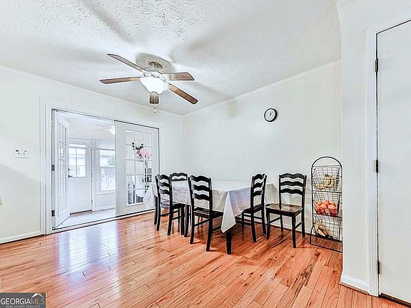 4th image of 6700 Roswell Rd NE APT 24E