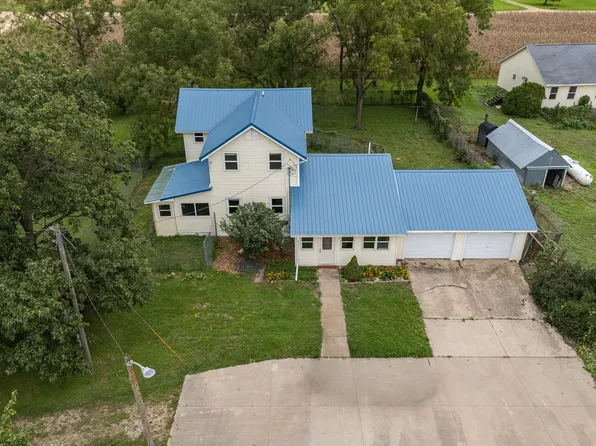 2583 165th Ave, Calamus, IA 52729