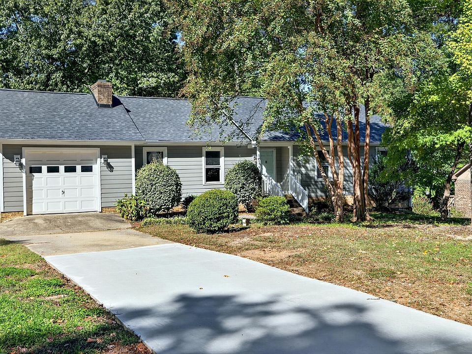 1st image of 107 Whitehall Way