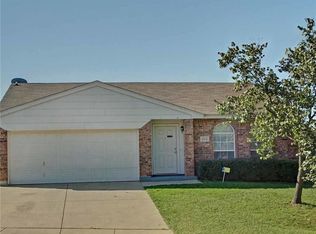 10241 Dawson Trl, Fort Worth, TX 76108