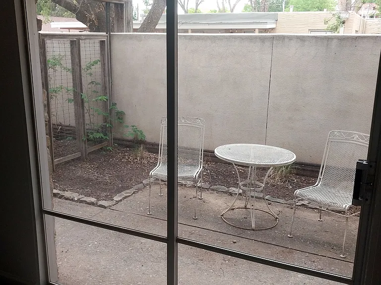 1312 N Richardson Ave #7 — Photo 4