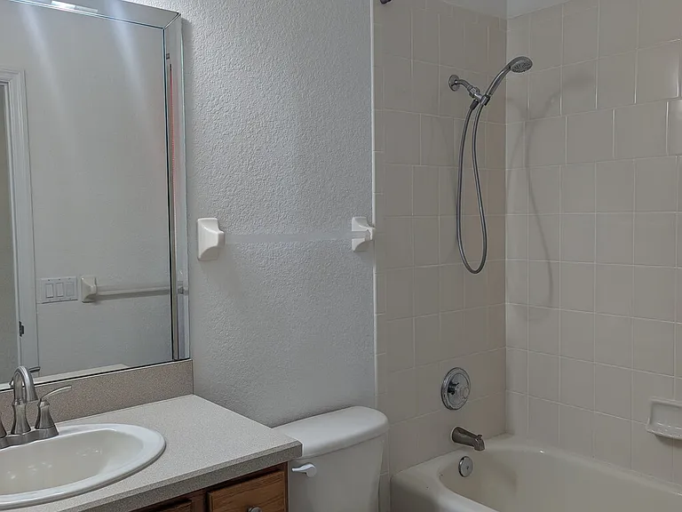 475 Kiwi St — Photo 12