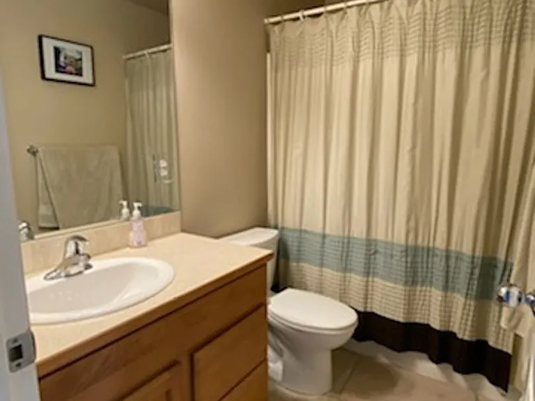 2104 W Honeysett Rd — Photo 14