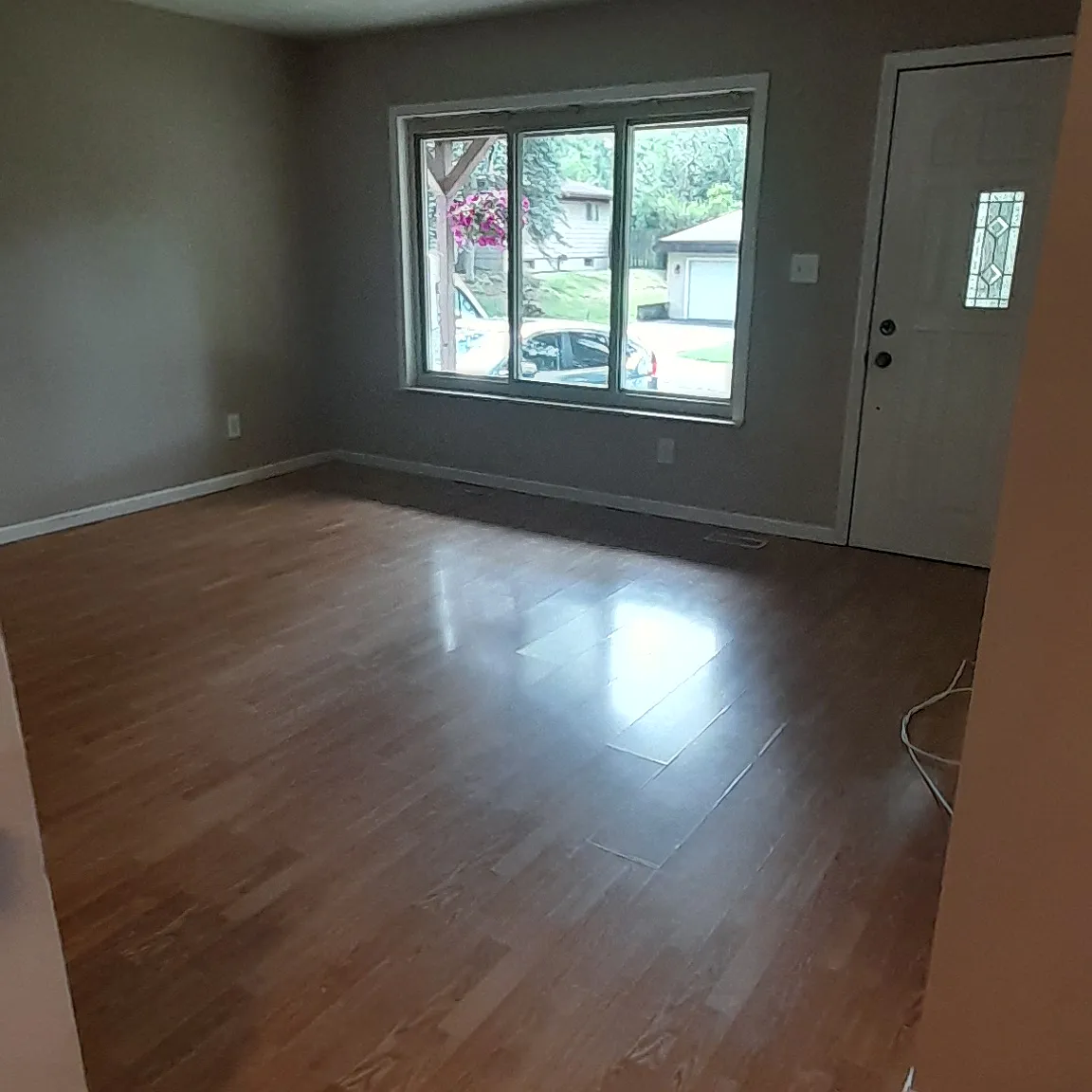 3 bed, 1500 sqft, $2,100 — Photo 4