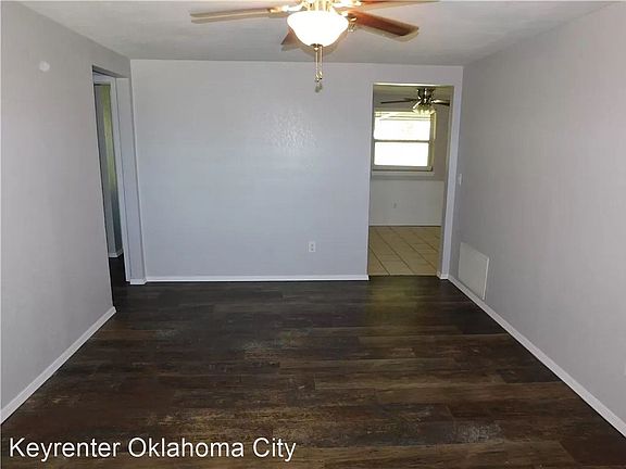 2nd image of 1001 Sweetgum St