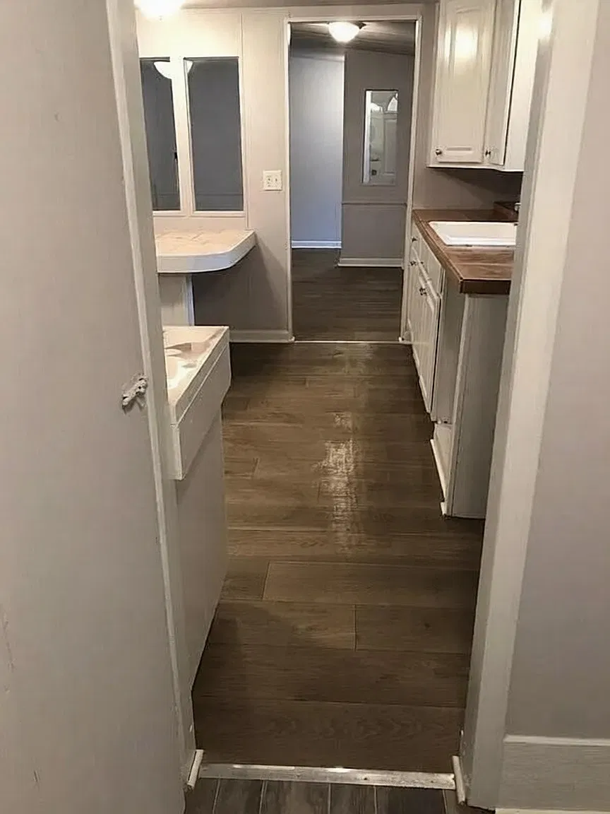 431 Acacia Drive - 1 — Photo 2