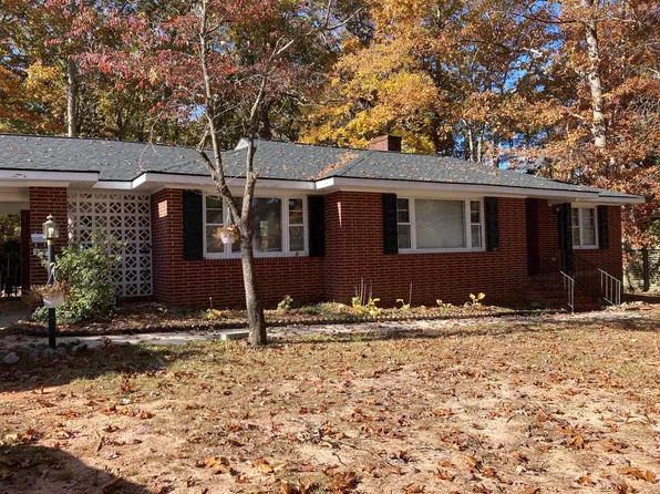 255 Yowland Rd, Henderson, NC 27536