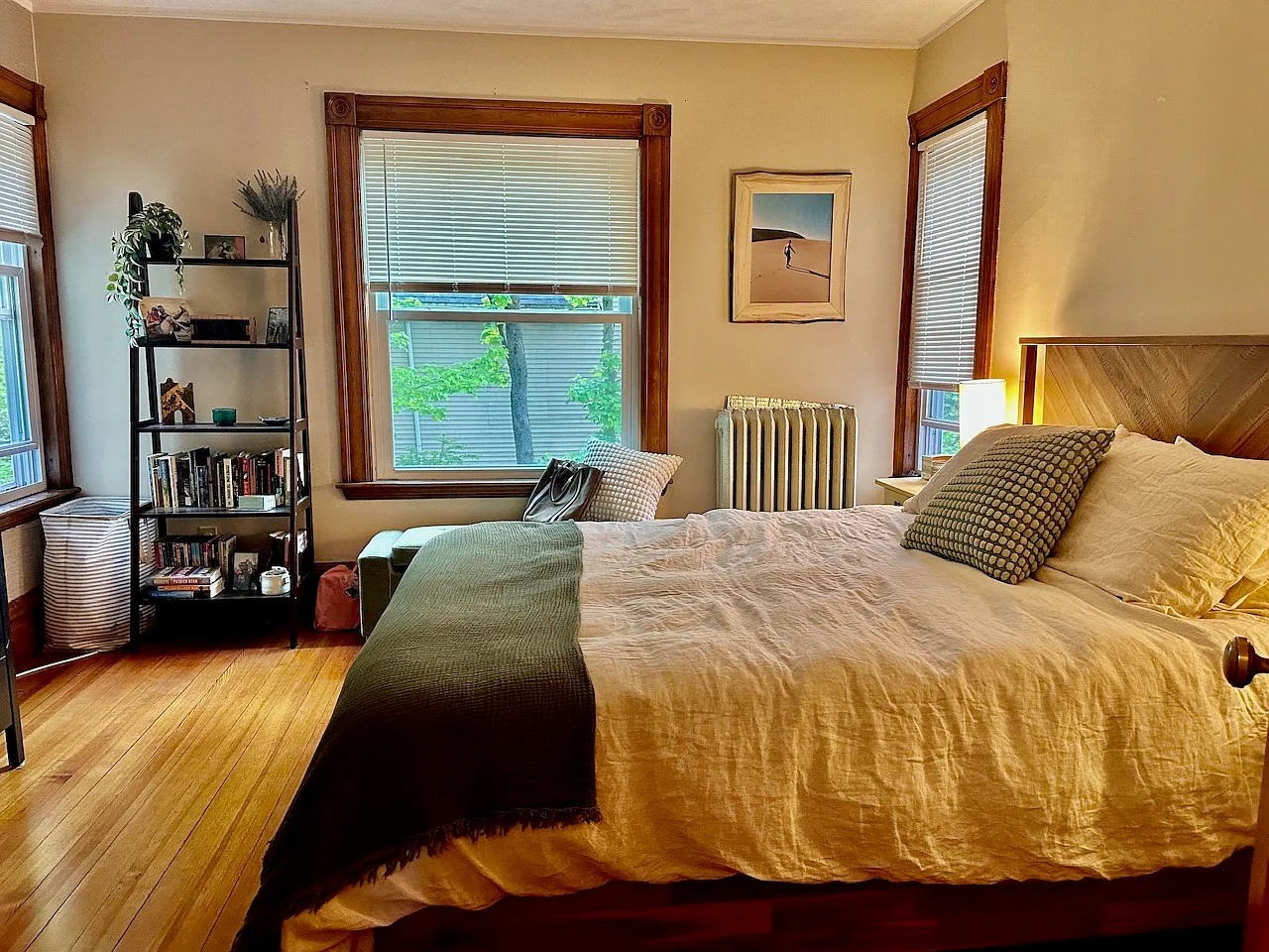 465 Auburn St — Photo 4
