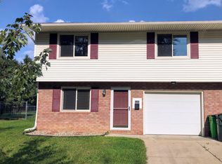 4385 N Norman Dr, Stow, OH 44224