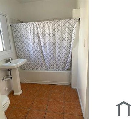 2nd image of 211 1/2 W Vernon Ave