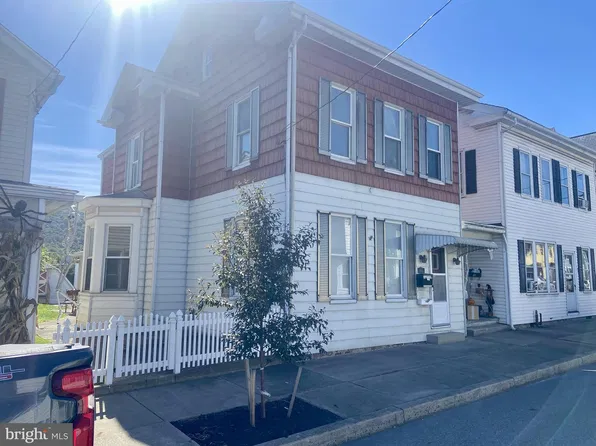 454 Union St, Millersburg, PA 17061