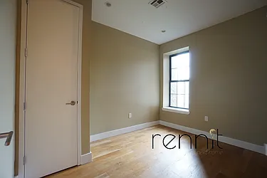 Rented by Rennit Inc.