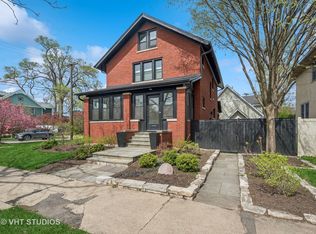 2645 Prairie Ave, Evanston, IL 60201