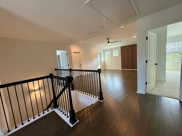 533 Wymond Ct — Photo 20