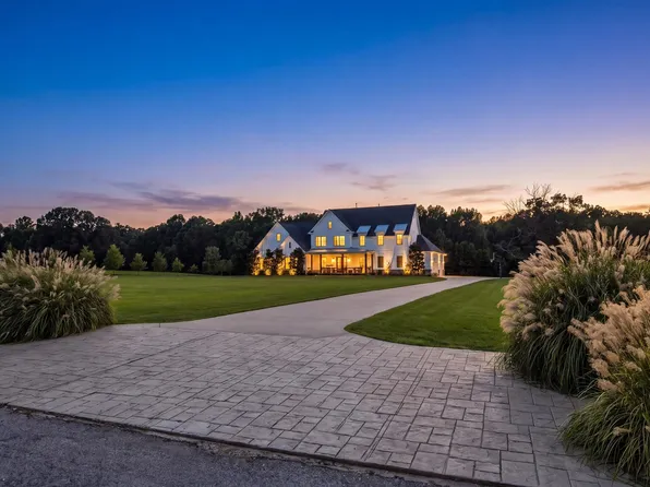 805 Shady Grove Rd, Williston, TN 38076