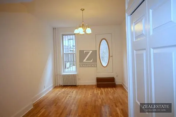 Rented by ZealEstate Group Inc | media 6