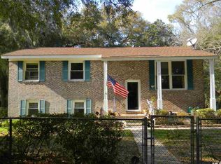 4001 Dogwood St, Beaufort, SC 29906