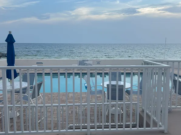 1900 Benjamin Franklin Dr, Sarasota, FL