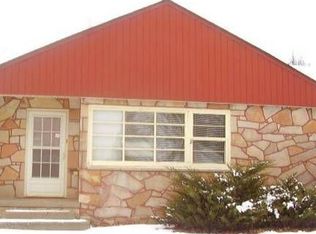 2015 Ave E, Fort Madison, IA 52627