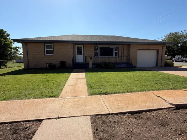 503 Benton St, Jetmore, KS 67854
