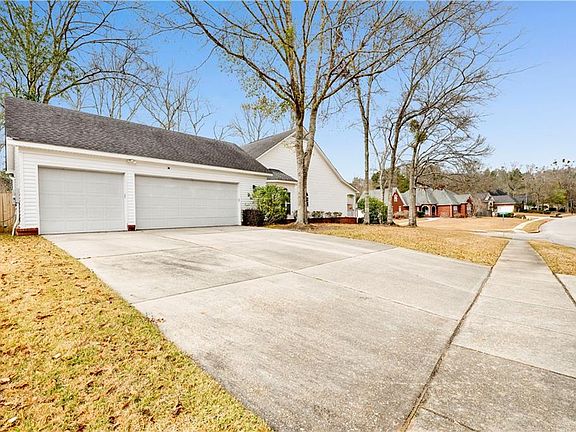 5th image of 7601 Cameron Ct