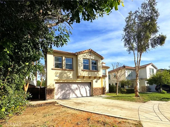 8240 Chamberlain Ln, Reseda, CA 91335
