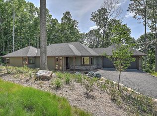 516 Hawthorne Lndg, Mountain City, TN 37683