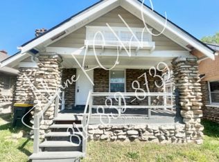 3838 E 68th Ter, Kansas City, MO 64132