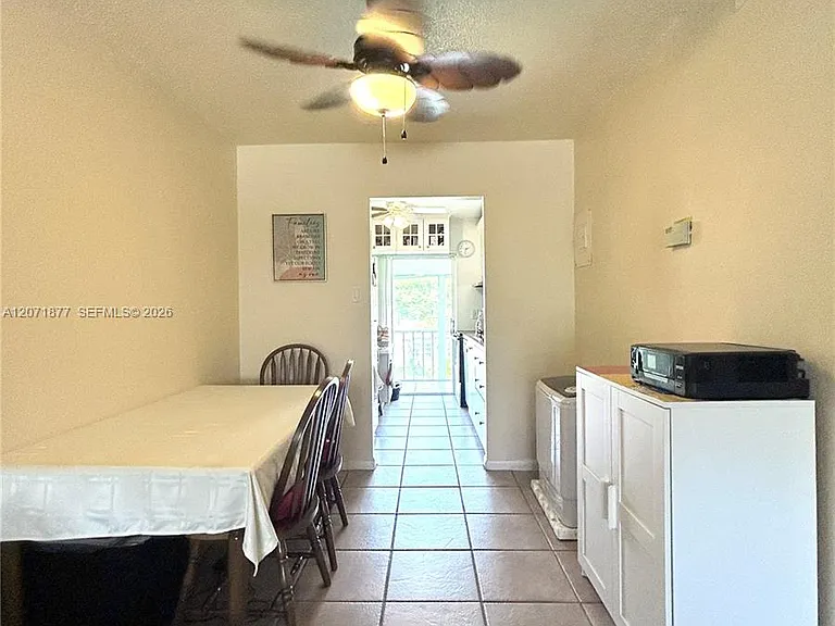 7305 NW 4th Pl #204 — Photo 4