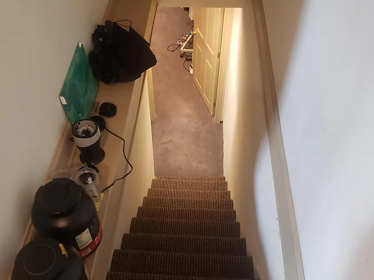 135 Green Ln #1R — Photo 6