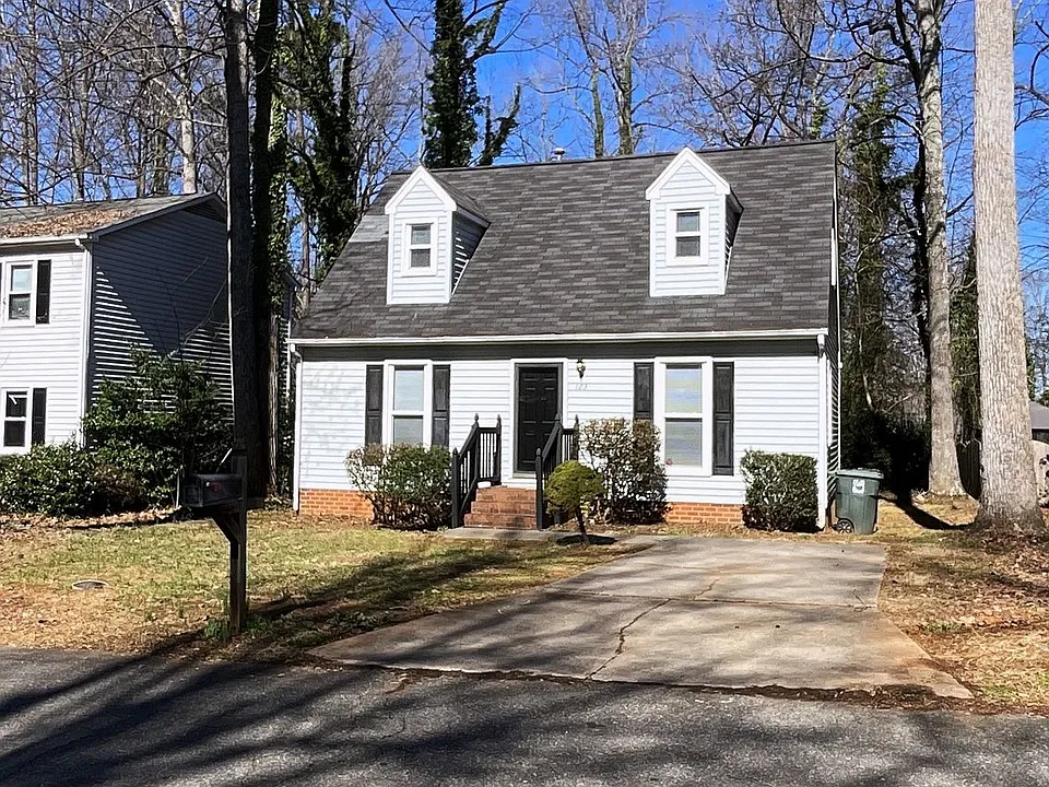 123 Arcaro Dr