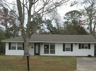 133 Lafayette Cir, Ocean Springs, MS 39564