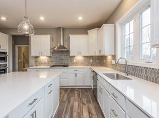 5150 Kerber Ct, Victoria, MN 55386