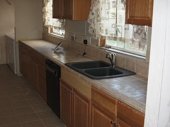 NEW KITCHEN