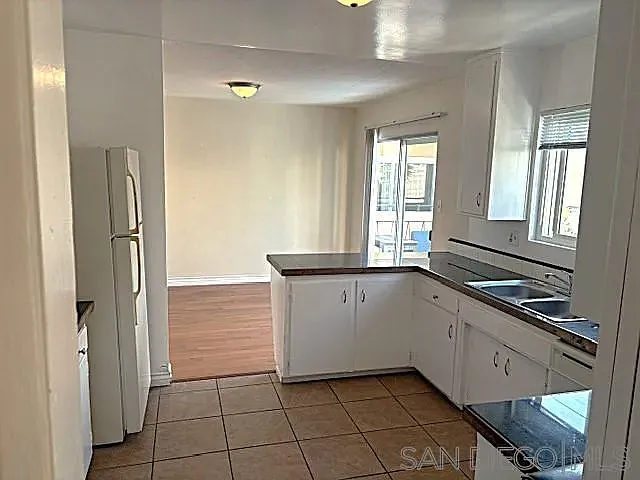 955 Diamond St — Photo 4