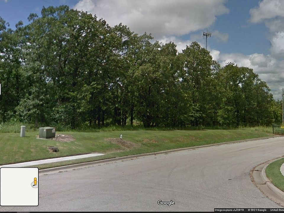 1st image of 1303 Southcliff Dr