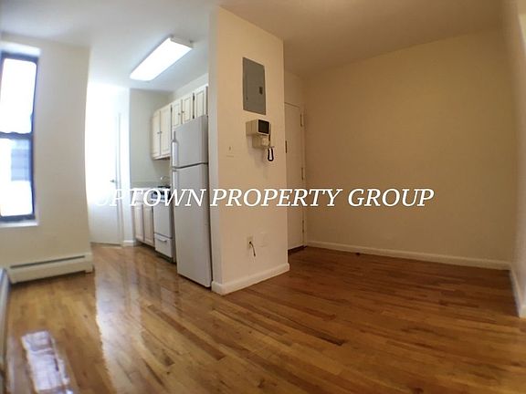 3rd image of 950 Columbus Ave APT 2B