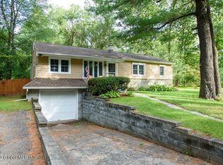 317 Church Rd, Albany, NY 12203