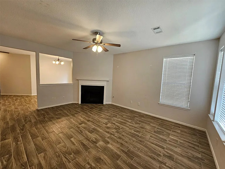 2919 Desert Oasis Ln — Photo 33