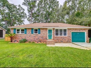 226 N Pandora Dr, Goose Creek, SC 29445