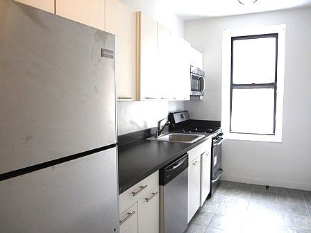 2nd image of 3516 34th St APT 1H