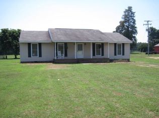 6929 Ark Rd, Gloucester, VA 23061