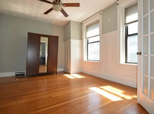 196 Saint Paul St #1, Brookline, MA 02446