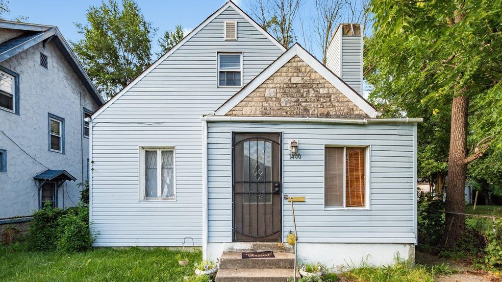 Real estate listing image