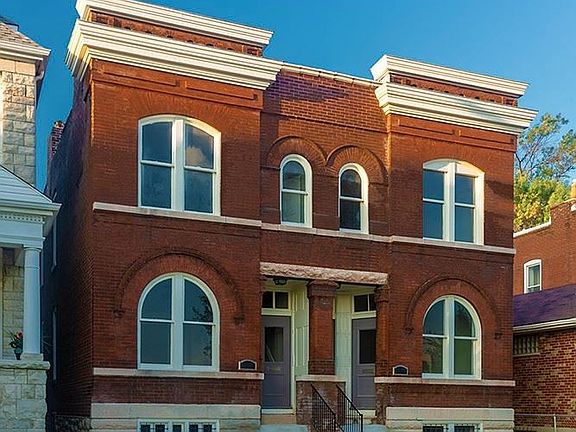 2nd image of 4370A Chouteau Ave #4370-A