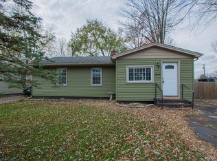 15666 McGuire St, Taylor, MI
