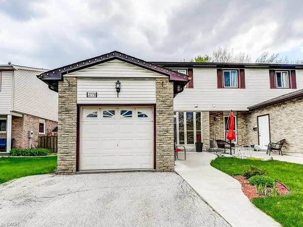 2779 Andorra Cir, Mississauga, ON L5N 2H8