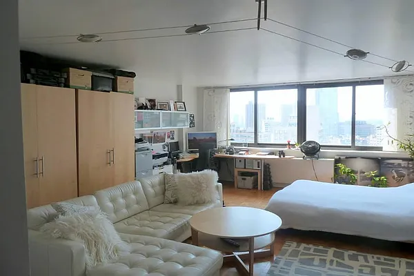 Rented by Town Residential | media 8